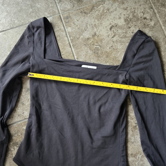 Aritzia Babaton Contour Square Neck Bodysuit Black Long Sleeve Thong S - Picture 5 of 10